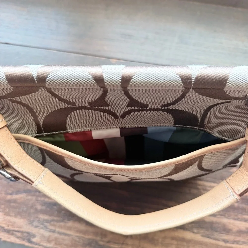Coach‎ Willis 70th Anniversary Khaki signature Turnlock Crossbody Shoulder Ba